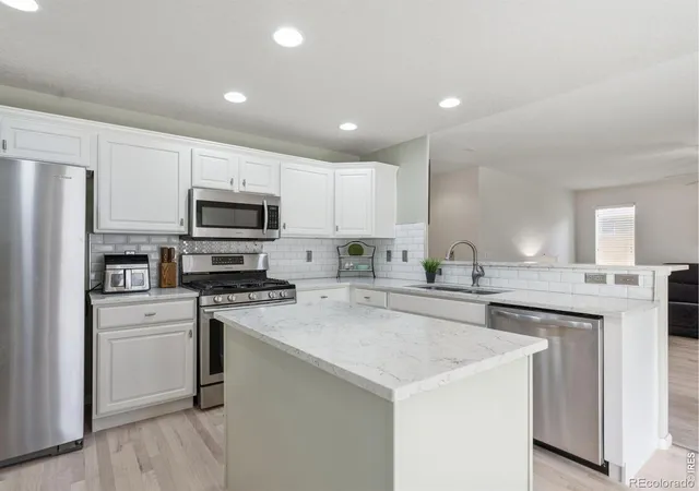 5th image of 12651 James Cir, Broomfield, CO 80020 | MLS# IR1061982