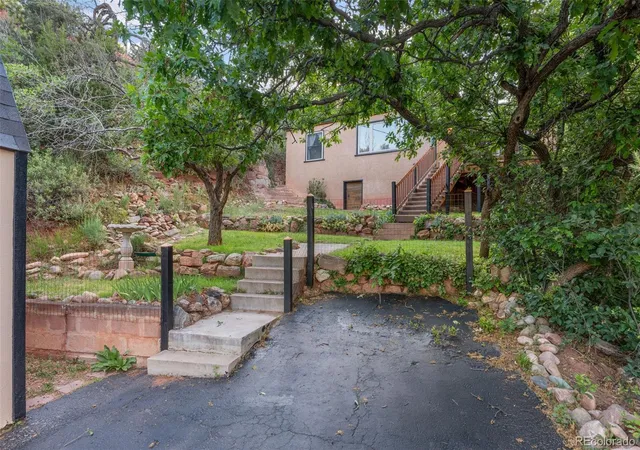 Photo 3 of Single family home for sale at 215 Washington Ave, Manitou Springs, CO 80829 | MLS# 4218709 | Listing updated on 2026-07-12