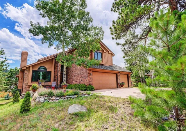 Homes for sale in Golden, CO | 25856 Buffalo Ln, Golden, CO 80401 | MLS# 8237016