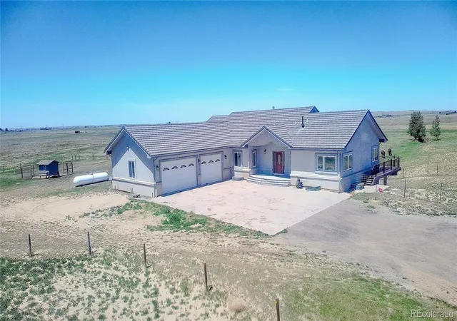 Homes for sale in Strasburg, CO | 58989 E Chenango Pl, Strasburg, CO 80136 | MLS# 5558409