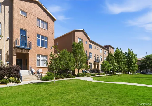 2nd image of 220 Roslyn St #710, Denver, CO 80230 | MLS# 5148034