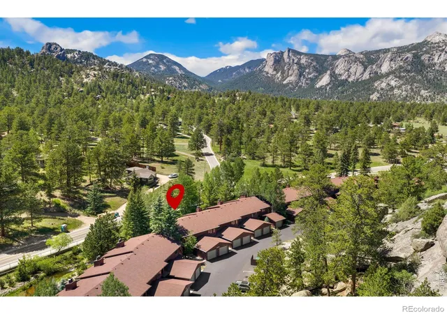 3rd image of 640 Macgregor Ave, Estes Park, CO 80517