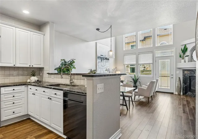 2nd image of 4348 S Queen Ct, Littleton, CO 80127 | MLS# 2290801
