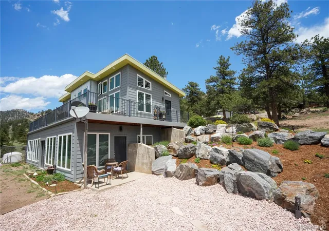 Photo 3 of Single family home for sale at 1404 Rowell Dr, Lyons, CO 80540 | MLS# 2531426 | Listing updated on 2026-07-25