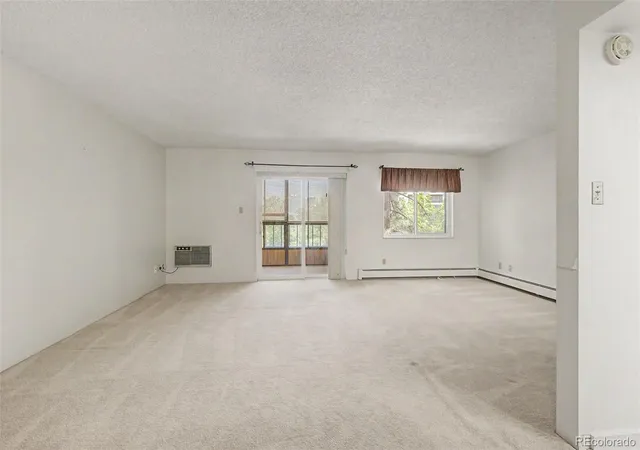 5th image of 13902 E Marina Dr, Aurora, CO 80014