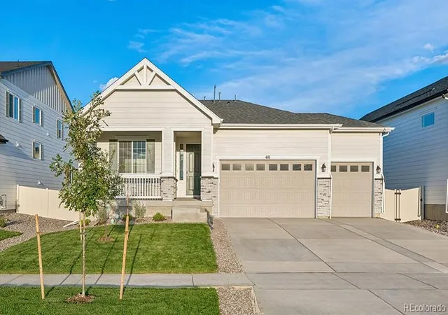 Single family home for sale at 410 Maple St, Keenesburg, CO 80643 | MLS# 3700374