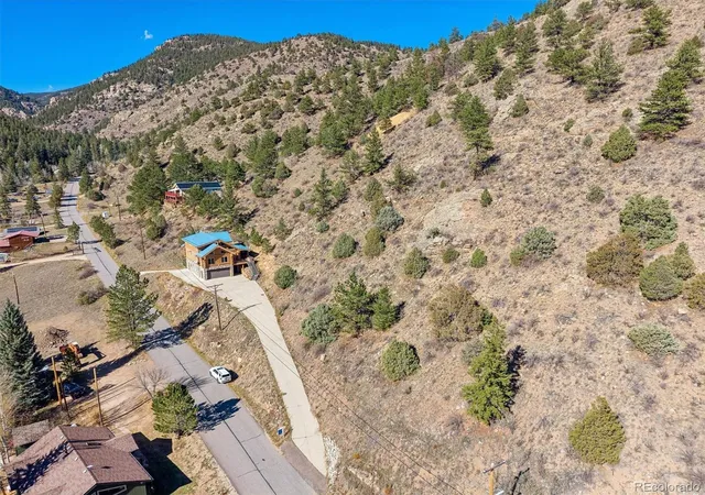 Photo 4 of Single family home for sale at 644 Mill Crk Rd, Dumont, CO 80436 | MLS# 7063152 | Listing updated on 2026-10-30