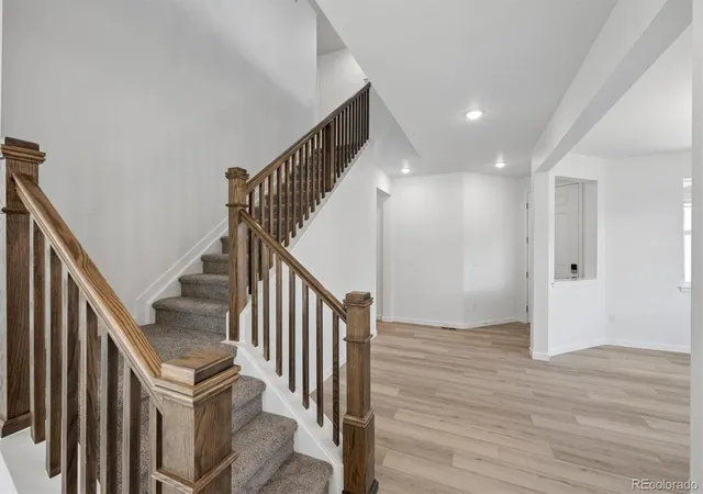 3rd image of 3661 N Hayleyville St, Aurora, CO 80019 | MLS# 9400748