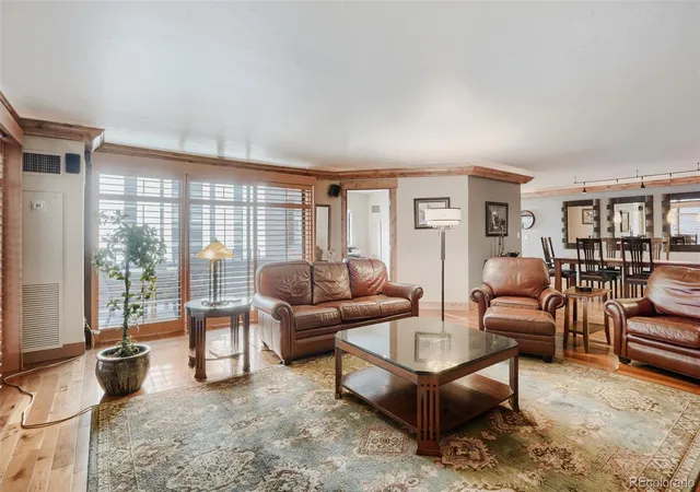 Photo 4 of Condo for sale at 1551 Larimer St #404, Denver, CO 80202 | MLS# 7108686 | Listing updated on 2026-10-01