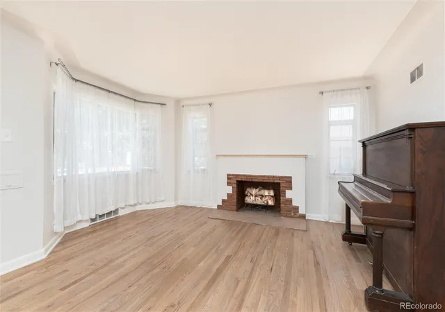 Photo 4 of Single family home for sale at 1453 Zenobia St, Denver, CO 80204 | MLS# 6704381 | Listing updated on 2026-08-15