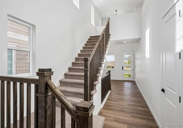 3rd image of 25060 E 42Nd Ave, Aurora, CO 80019 | MLS# 7150264