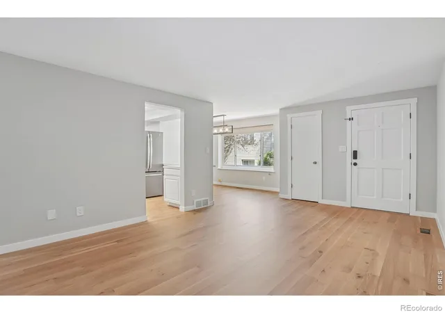 4th image of 2135 Meadow Ct #C, Longmont, CO 80501 | MLS# IR1062058