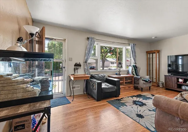 Homes for sale in Pueblo, CO | 1120 Alexander Cir, Pueblo, CO 81001 | MLS# 4107266