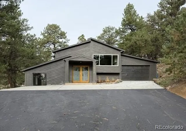 Photo 2 of Single family home for sale at 1898 Kerr Gulch Rd, Evergreen, CO 80439 | MLS# 1622210 | Listing updated on 2026-09-24