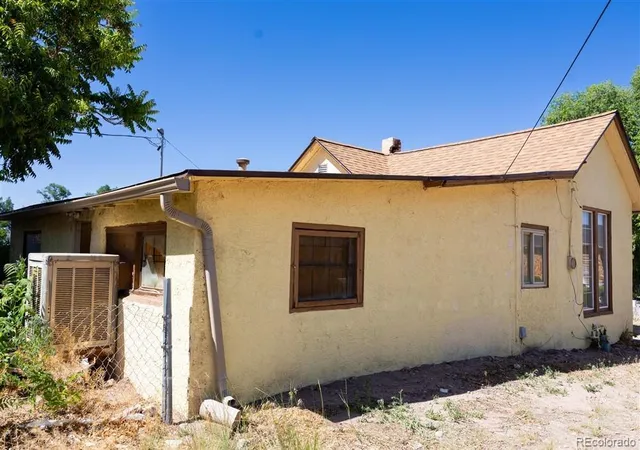2nd image of 624 W Corona Ave, Pueblo, CO 81004 | MLS# 6326385