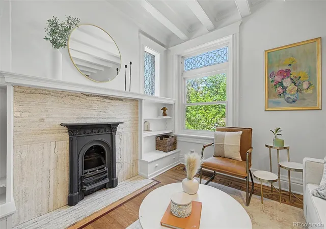 Photo 3 of Single family home for sale at 1237 Pearl St, Denver, CO 80203 | MLS# 7471319 | Listing updated on 2026-08-29