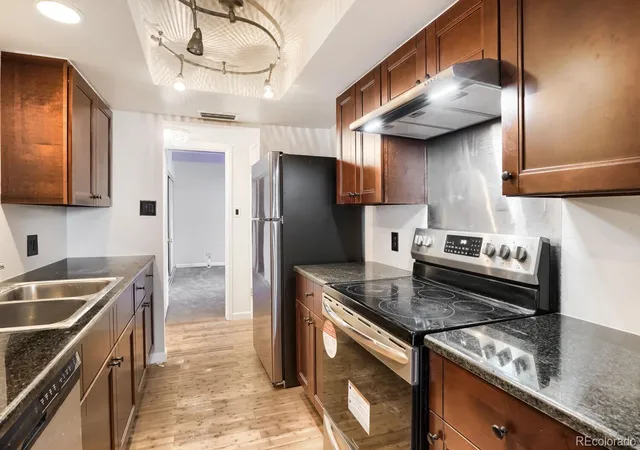 5th image of 9995 E Harvard Ave #267, Denver, CO 80231 | MLS# 3133079