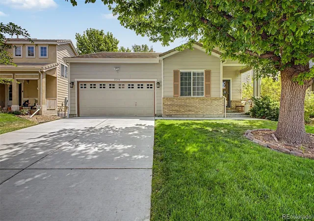 2nd image of 5194 S Shawnee St, Aurora, CO 80015 | MLS# 7332832