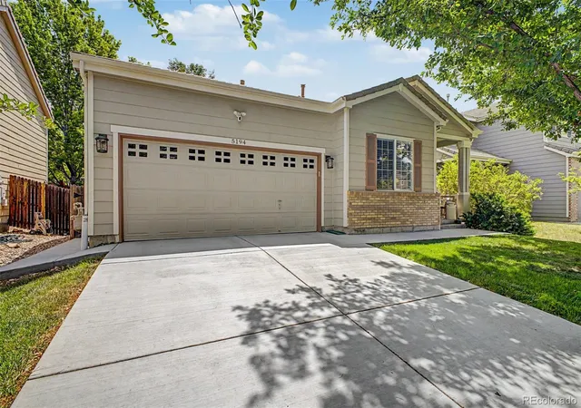 3rd image of 5194 S Shawnee St, Aurora, CO 80015 | MLS# 7332832