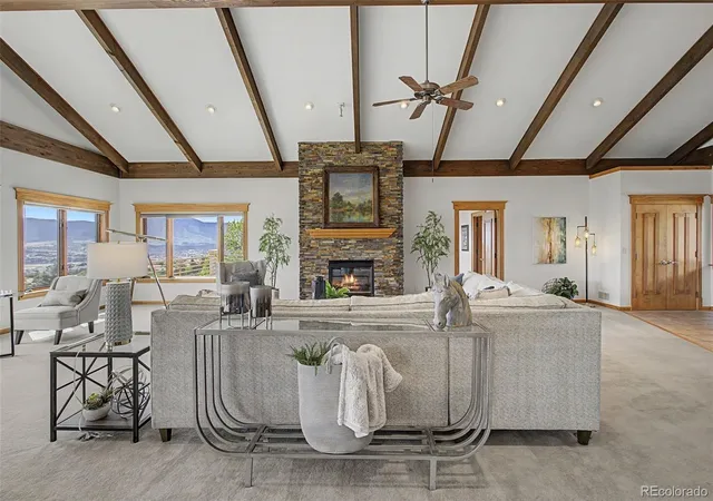 Photo 5 of Single family home for sale at 17260 Fairplay Dr, Monument, CO 80132 | MLS# 5044552 | Listing updated on 2026-08-21
