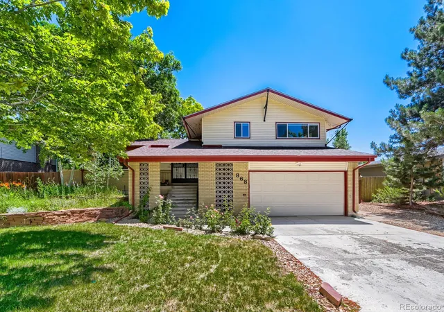 Homes for sale in Lakewood, CO | 868 S Johnson Ct, Lakewood, CO 80226 | MLS# 9044941