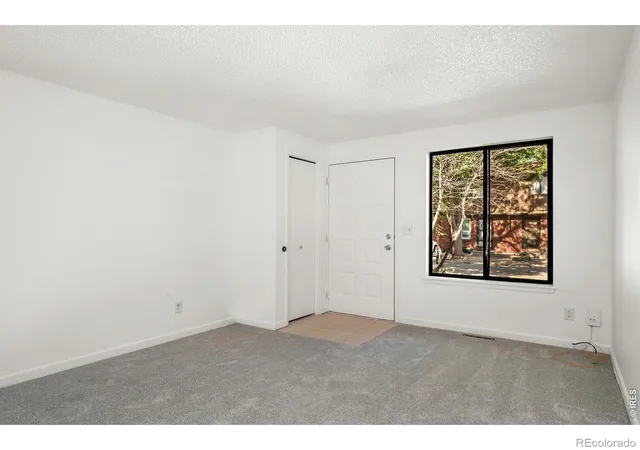 4th image of 218 E 8Th Ave, Longmont, CO 80504 | MLS# IR1062101