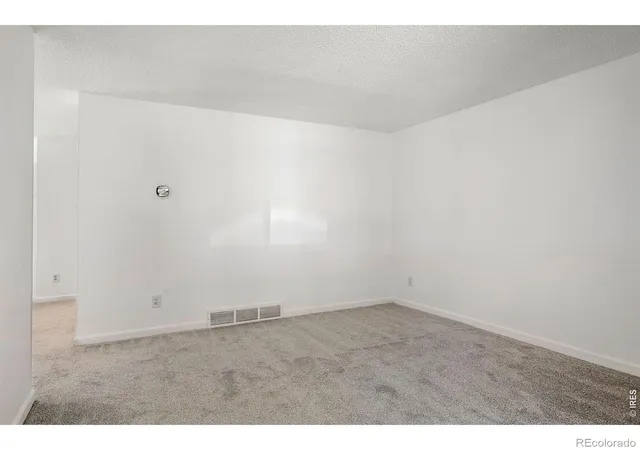 5th image of 218 E 8Th Ave, Longmont, CO 80504 | MLS# IR1062101