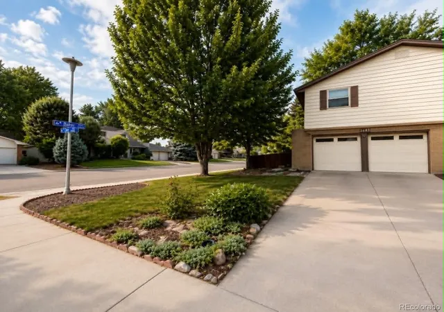 2nd image of 2443 S Carr Ct, Lakewood, CO 80227 | MLS# 7067387