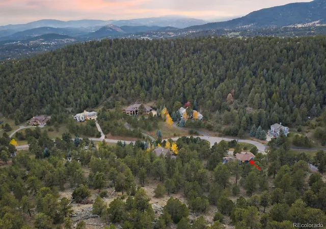 Photo 3 of Single family home for sale at 1922 Baldy Ln, Evergreen, CO 80439 | MLS# 5214287 | Listing updated on 2026-10-13