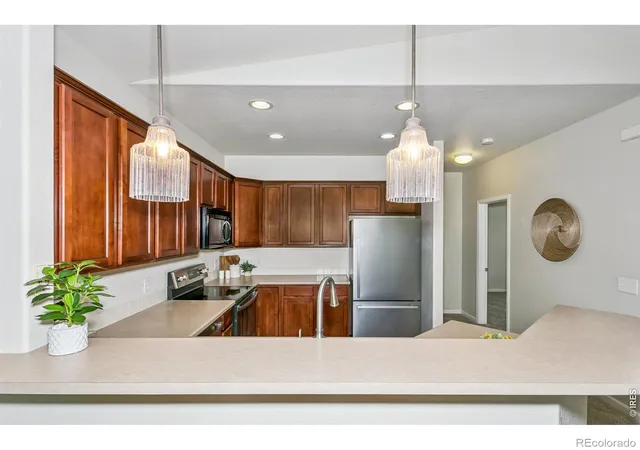 Photo 4 of Condo for sale at 2202 Owens Ave #201, Fort Collins, CO 80528 | MLS# IR1062155 | Listing updated on 2026-10-06