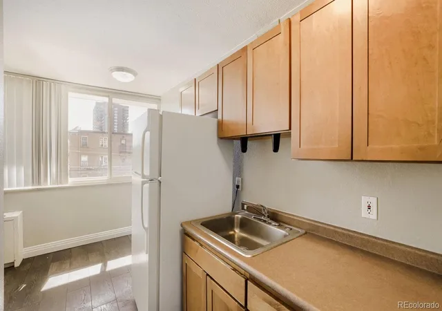 3rd image of 1196 N Grant St #305, Denver, CO 80203 | MLS# 8945840