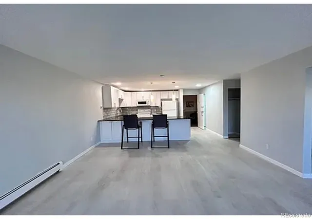 2nd image of 13800 E Marina Dr, Aurora, CO 80014 | MLS# 7743247