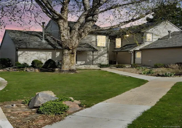 Townhouse for sale at 422 Cobblestone Dr, Colorado Springs, CO 80906 | MLS# 2675575