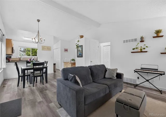 Photo 2 of Townhouse for sale at 8885 Yukon St #40, Broomfield, CO 80021 | MLS# 3544723 | Listing updated on 2026-09-22