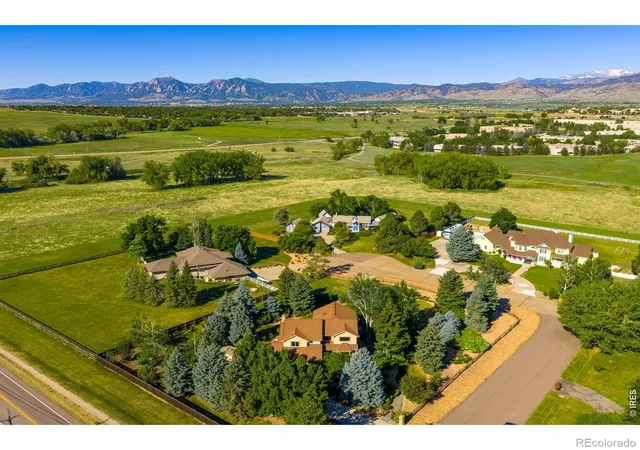 Photo 3 of Single family home for sale at 6440 Monarch Park Ct, Niwot, CO 80503 | MLS# IR1062184 | Listing updated on 2026-09-22