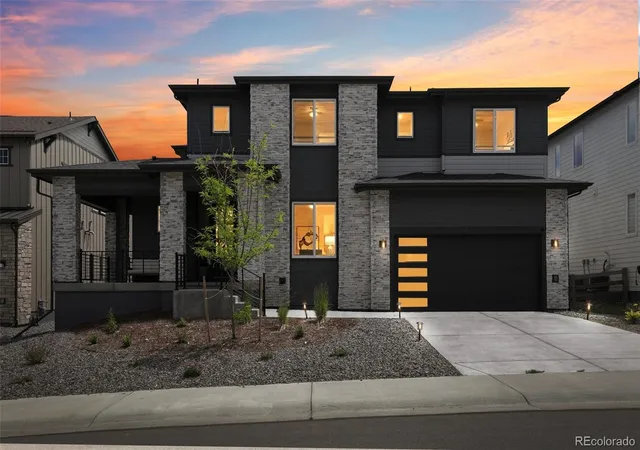 Photo 1 of Single family home for sale at 8498 Orchard City Dr, Littleton, CO 80125 | MLS# 3302034 | Listing updated on 2026-09-12