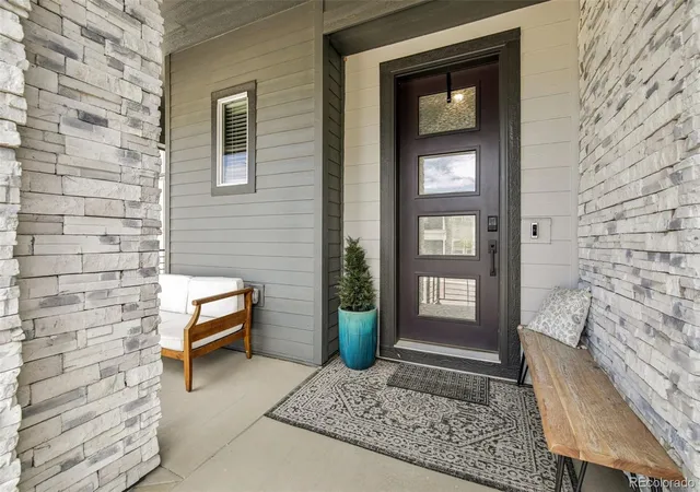 Photo 2 of Single family home for sale at 8498 Orchard City Dr, Littleton, CO 80125 | MLS# 3302034 | Listing updated on 2026-09-12
