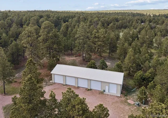 Photo 4 of Single family home for sale at 10840 Vollmer Rd, Colorado Springs, CO 80908 | MLS# 6129679 | Listing updated on 2026-08-25
