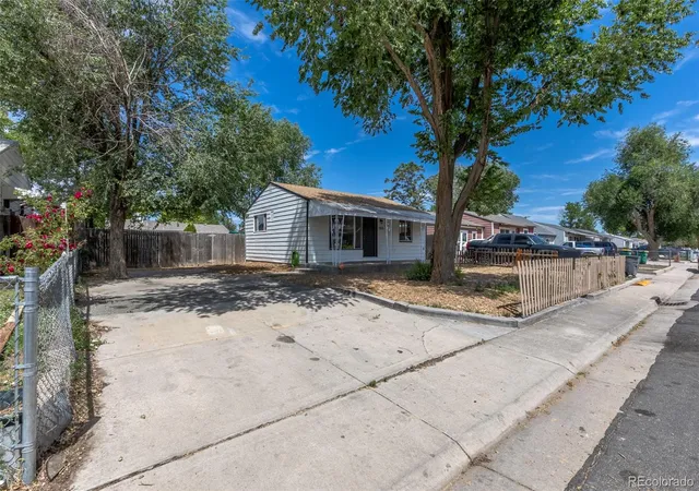 Homes for sale in Commerce City, CO | 7855 Newport St, Commerce City, CO 80022 | MLS# 6859014