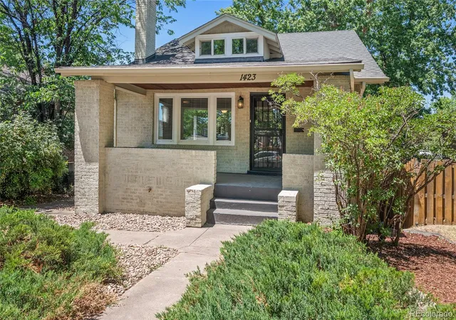 Photo 1 of Single family home for sale at 1423 S University Blvd, Denver, CO 80210 | MLS# 6374063 | Listing updated on 2026-08-24