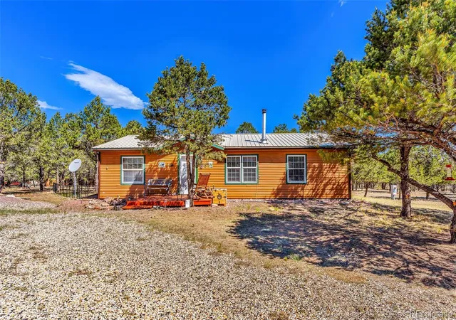 3rd image of 1576 I Path, Cotopaxi, CO 81223 | MLS# 3229325