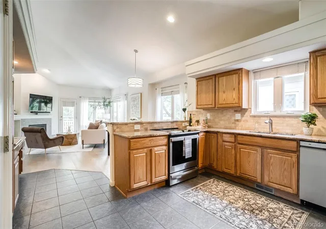 5th image of 2532 W 107Th Pl, Denver, CO 80234 | MLS# 3552406