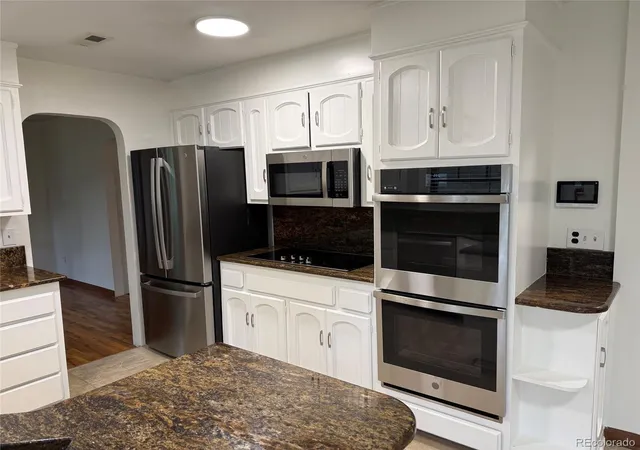Photo 3 of Single family home for sale at 3724 S Poplar St, Denver, CO 80237 | MLS# 6448108 | Listing updated on 2026-10-20