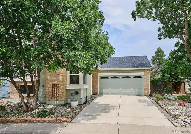 Homes for sale in Littleton, CO | 9314 Hickory Cir, Littleton, CO 80126 | MLS# 4979433