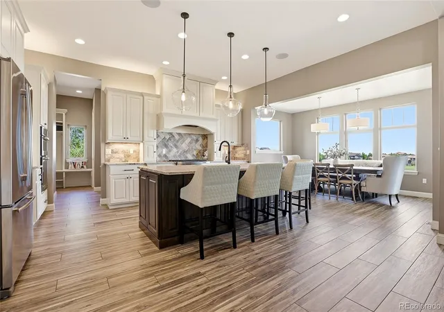 Photo 4 of Single family home for sale at 27165 E Long Pl, Aurora, CO 80016 | MLS# 7928927 | Listing updated on 2026-09-19