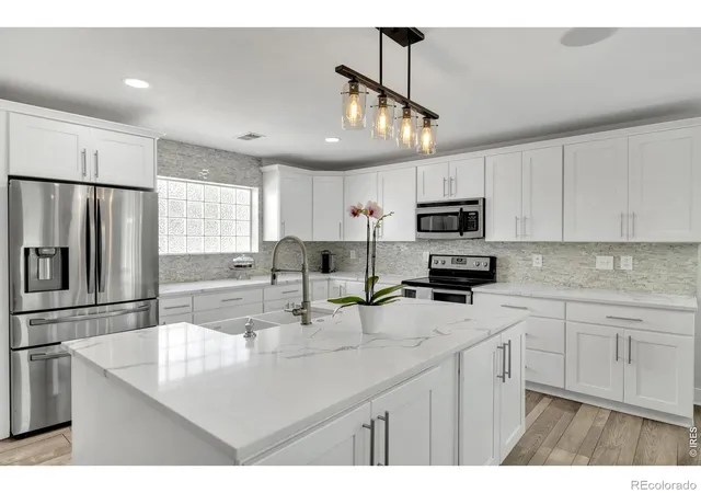 2nd image of 3855 Beechwood Ln, Johnstown, CO 80534 | MLS# IR1062254