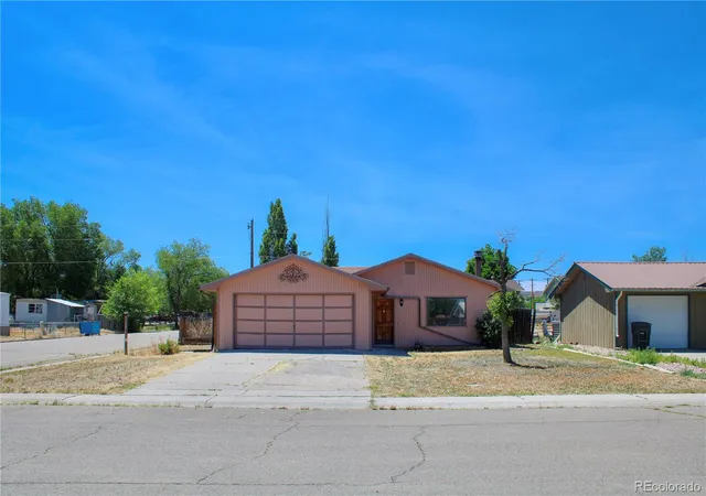 Photo 1 of Single family home for sale at 255 E Raven Ave, Rangely, CO 81648 | MLS# 5600579 | Listing updated on 2026-10-20