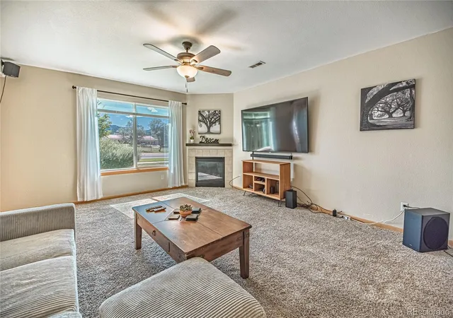 Listing Photo 3 - Condo for sale in building located at 850 S Overland Trl, Fort Collins, CO 80521 - Unit #2