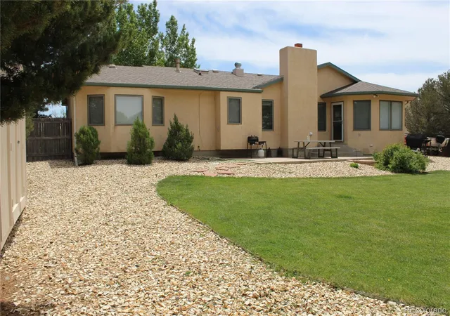 4th image of 109 S Chi Chi Dr, Pueblo, CO 81007 | MLS# 7280239