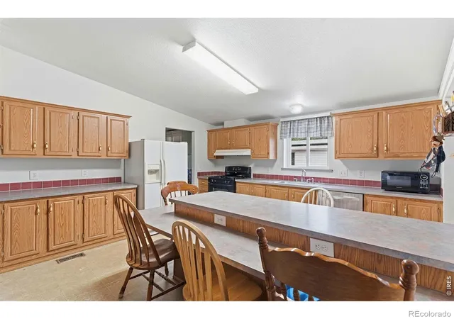 Homes for sale in Lochbuie, CO | 135 Poplar St, Lochbuie, CO 80603 | MLS# IR1062308